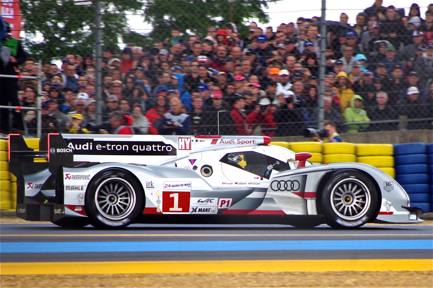 Audi R18 e-tron quattro, 2012