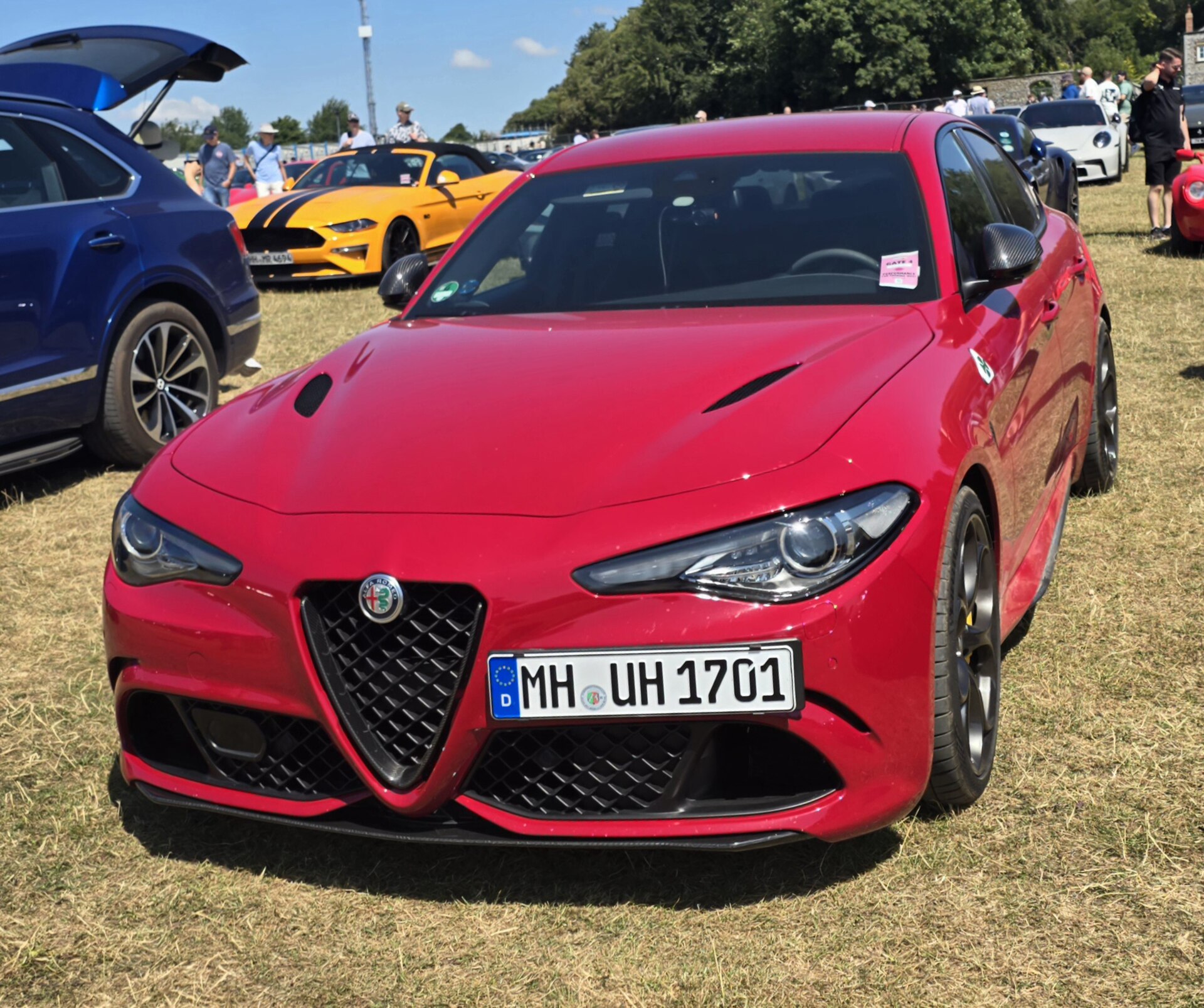 Alfa Romeo Giulia Quadrifoglio Verde (2015–) front view