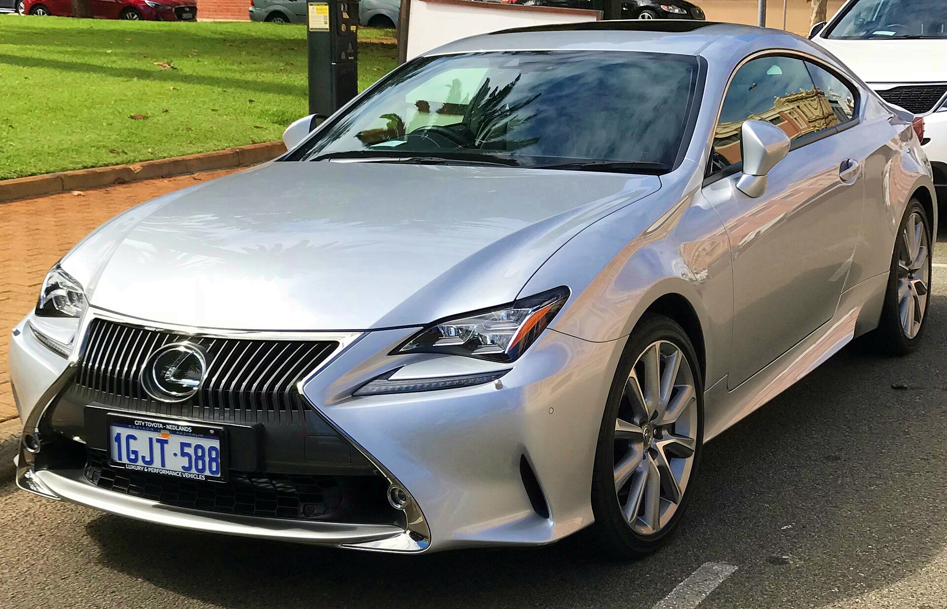 2017 Lexus RC 350 Sports Luxury coupe