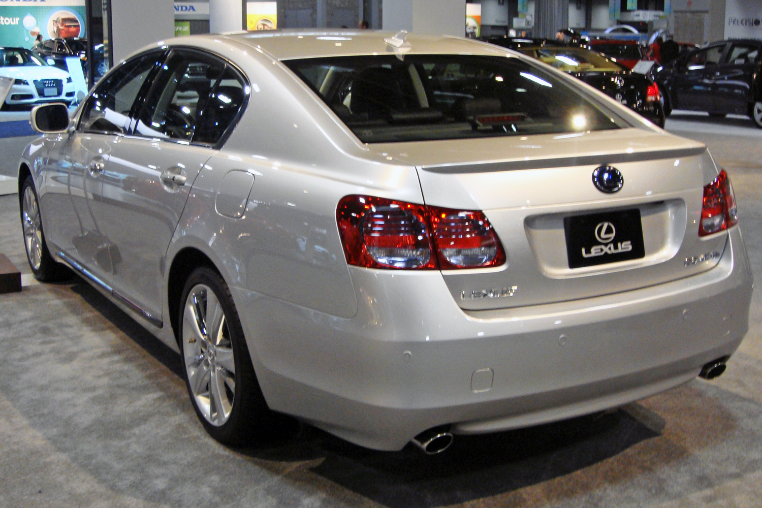 2010 Lexus GS 450h Hybrid at the 2010 Washington Auto Show.
