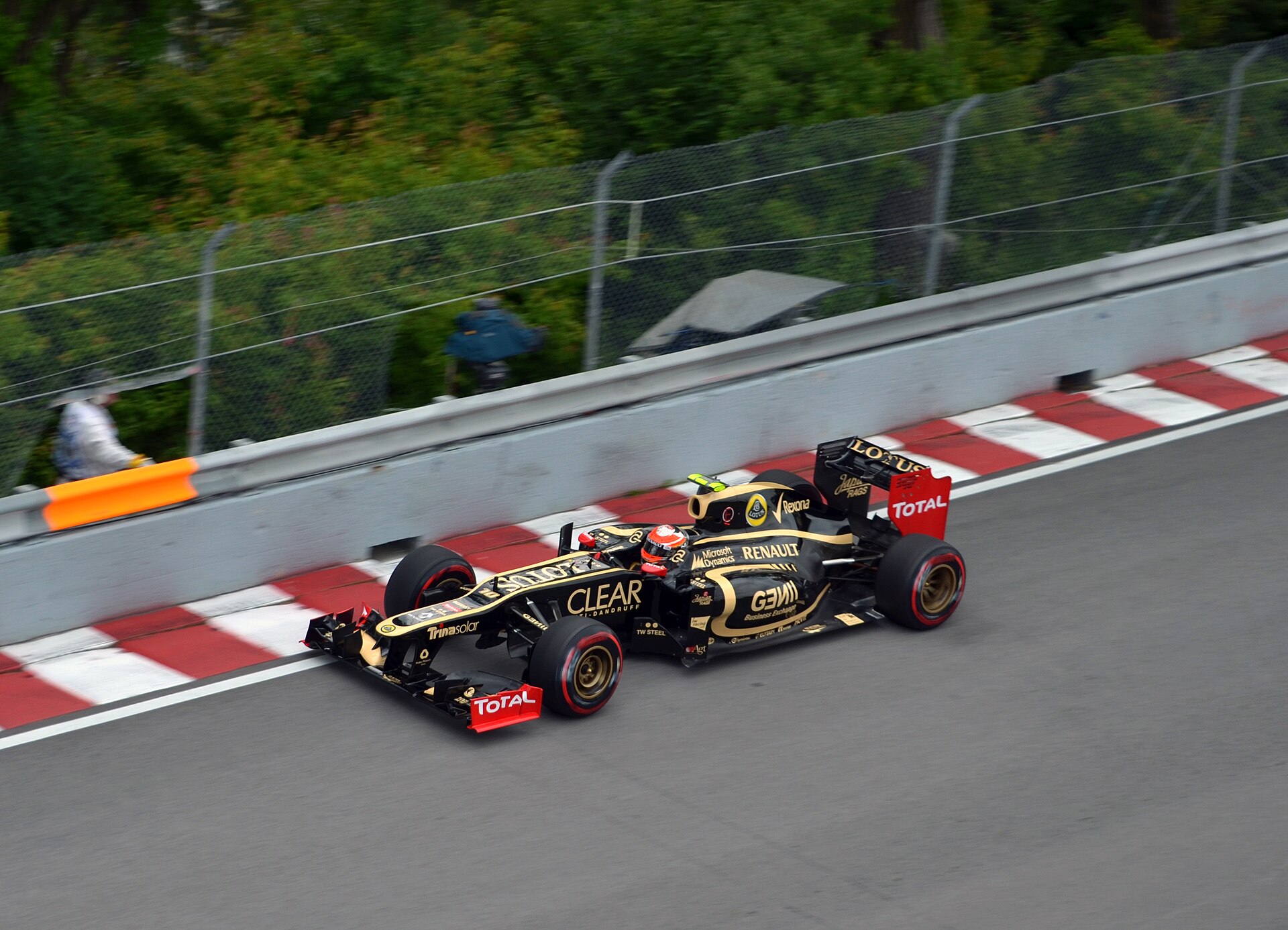 Romain Grosjean driving the Lotus E20 at the 2012 Canadian Grand Prix.
