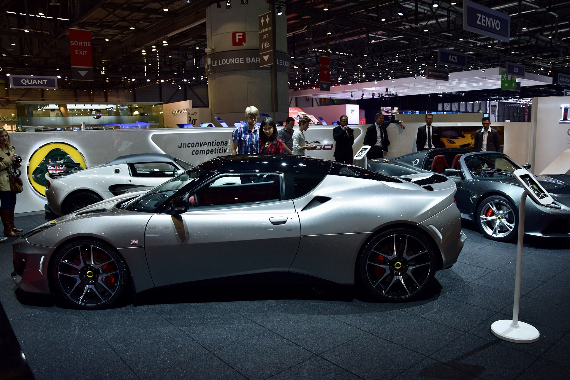 Lotus Evora 400 at Geneva Motor Show 2015
