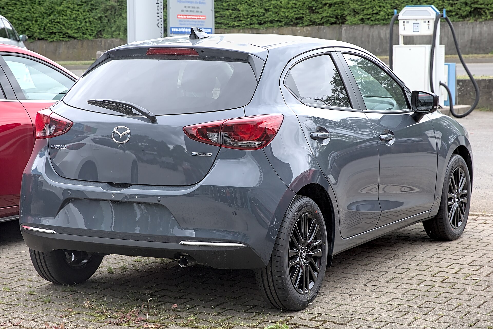Mazda2 (DJ) Homura model, matching the 2015 new-generation Mazda2