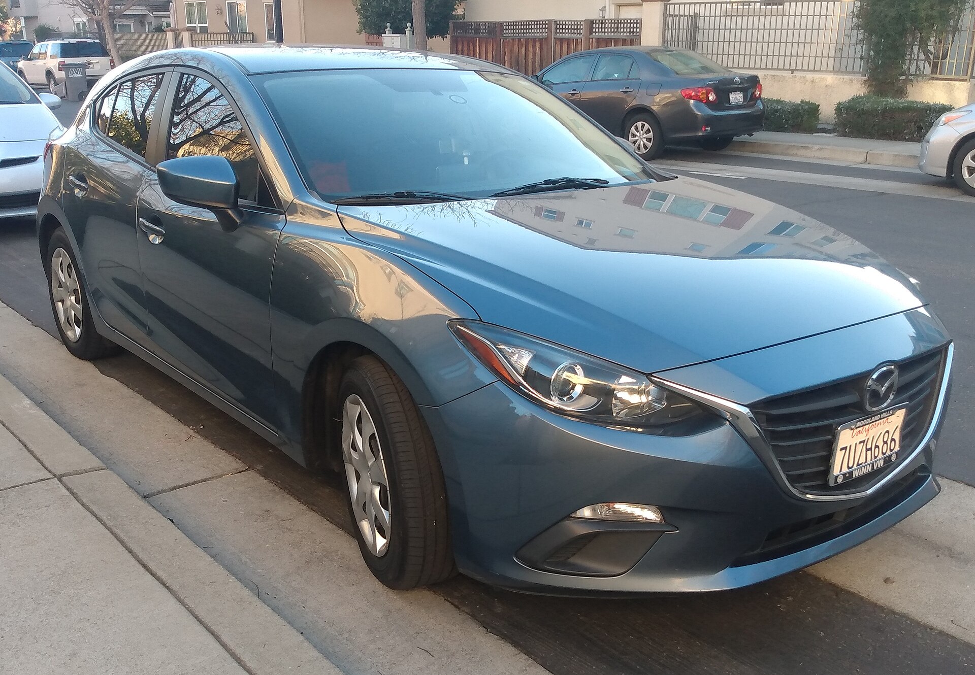 2016 Mazda3 i Sport, US model