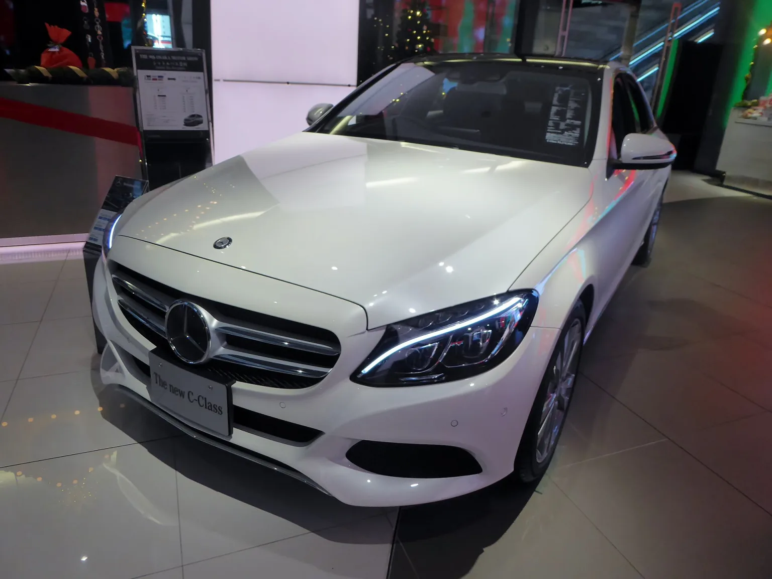Mercedes-Benz C350e AVANTGARDE (W205) front view