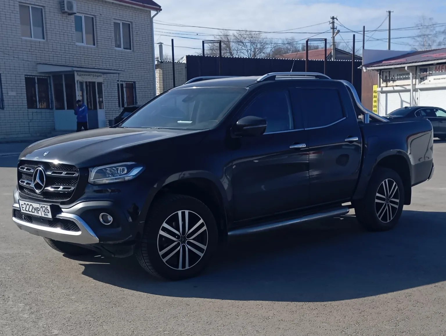 2018 Mercedes-Benz X-Class pickup truck
