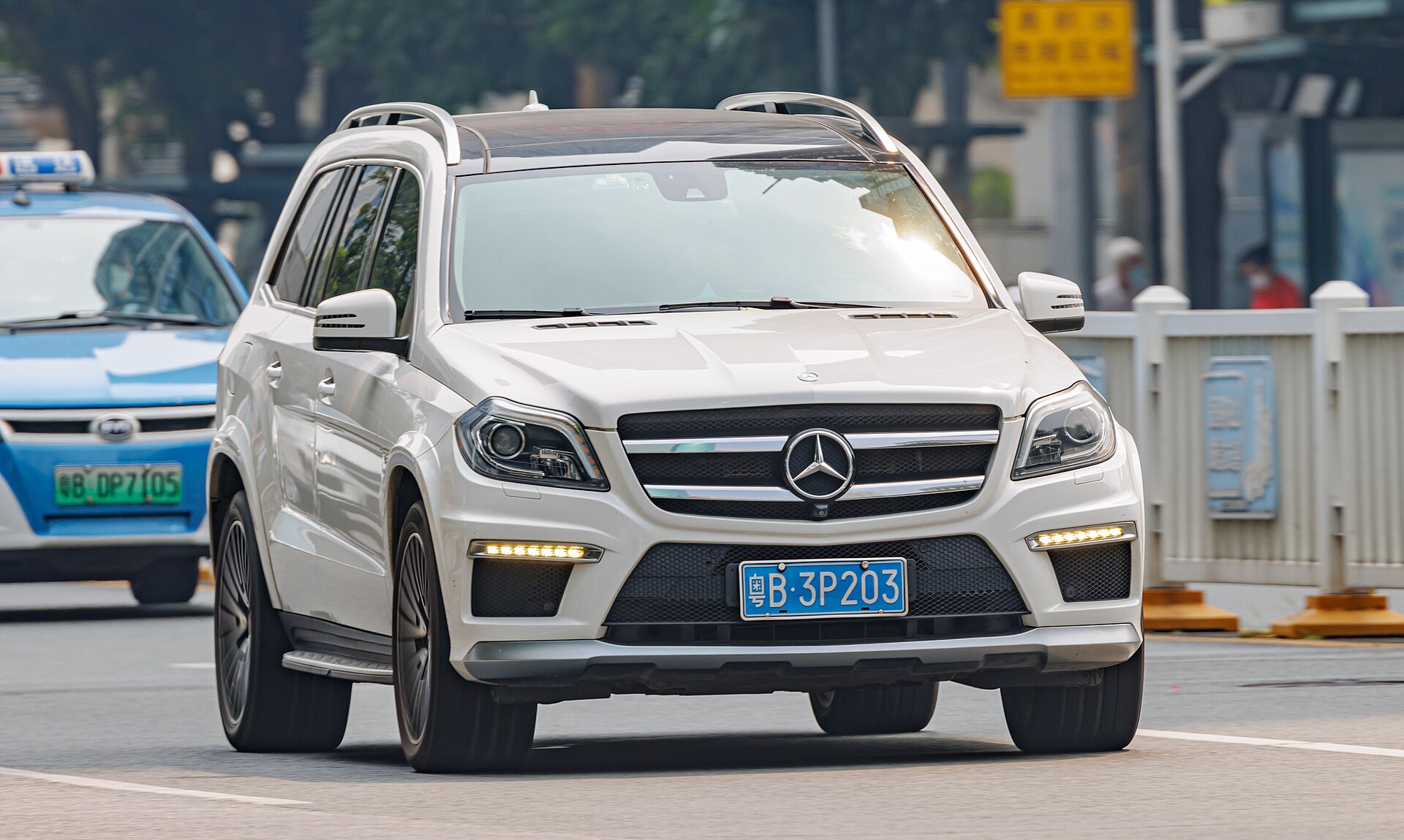 Mercedes-Benz GL-Class (X166) second generation SUV