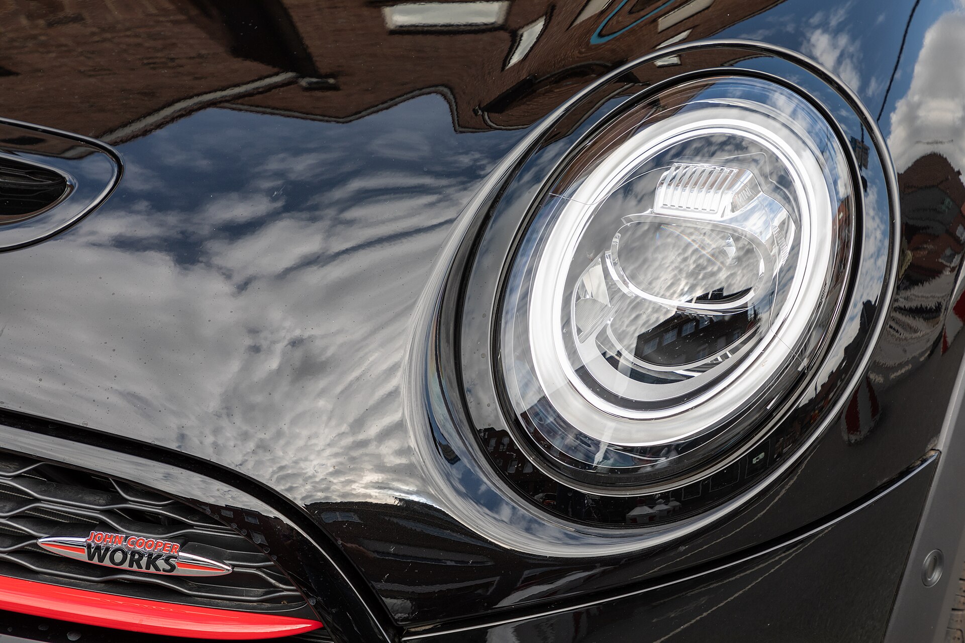 2019 MINI Cooper (F56) at an auto event in Dülmen, Germany.