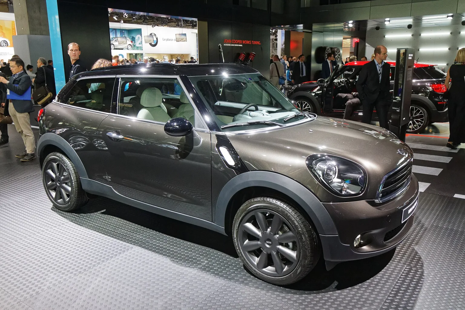 2014 Mini Paceman at the Paris Motor Show
