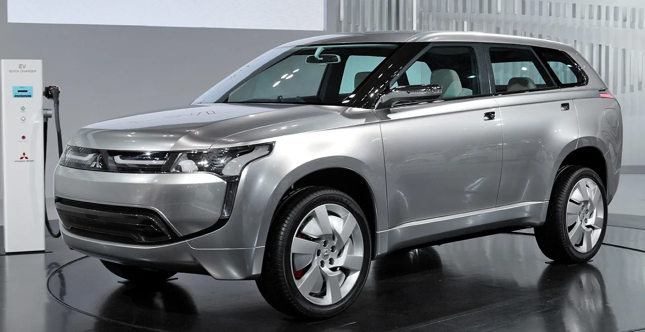 Mitsubishi Concept PX-MiEV at an auto show, 2011