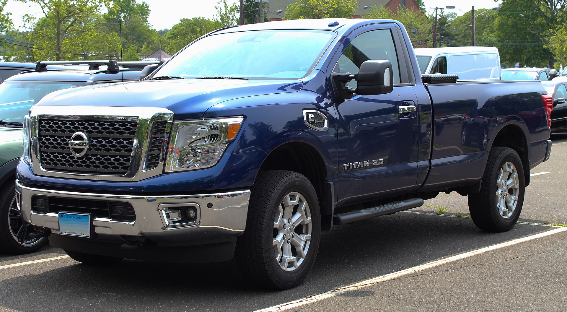 2017 Nissan Titan XD SV 4x4 Single Cab