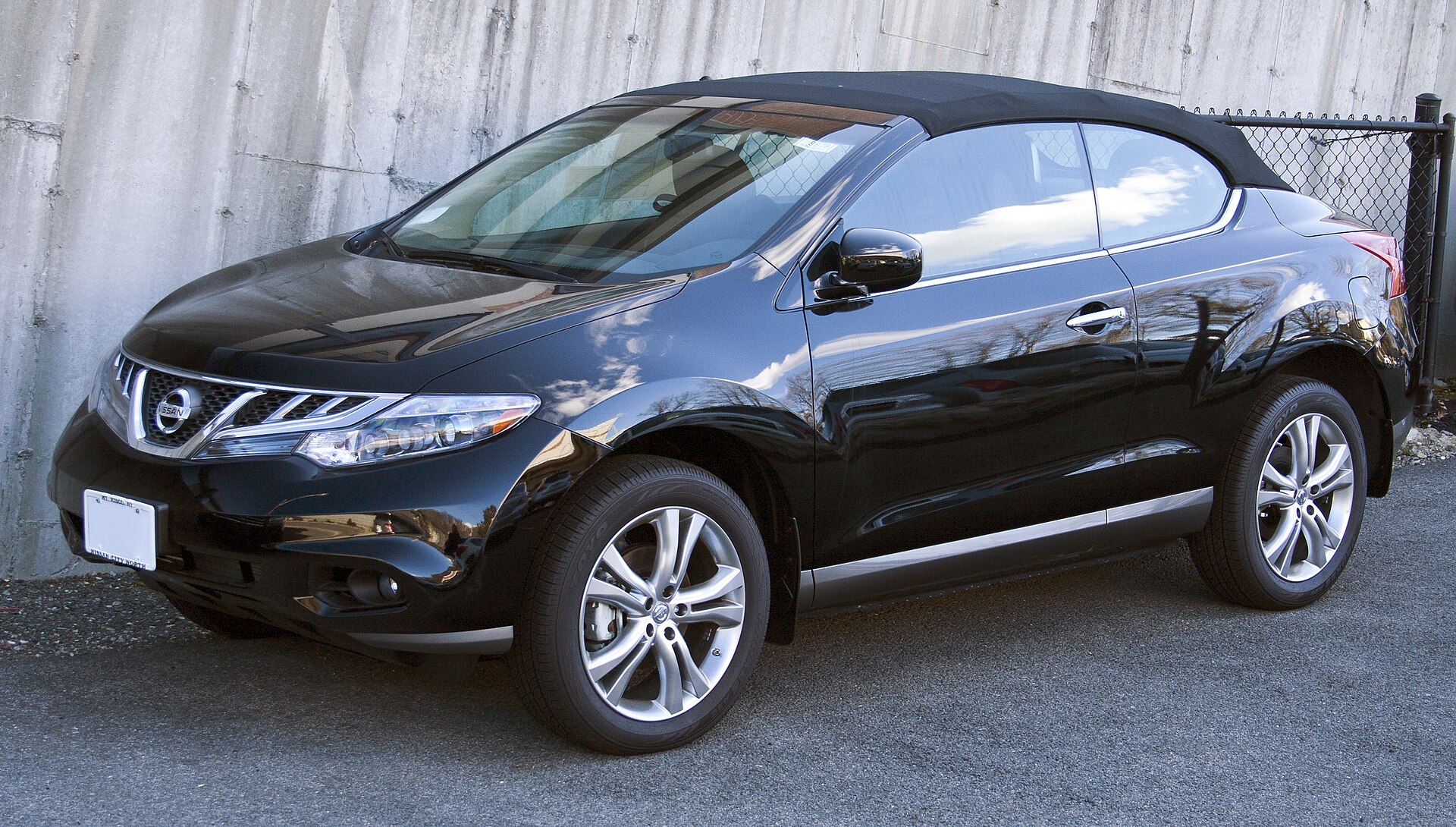 2012 Nissan Murano CrossCabriolet with the top up