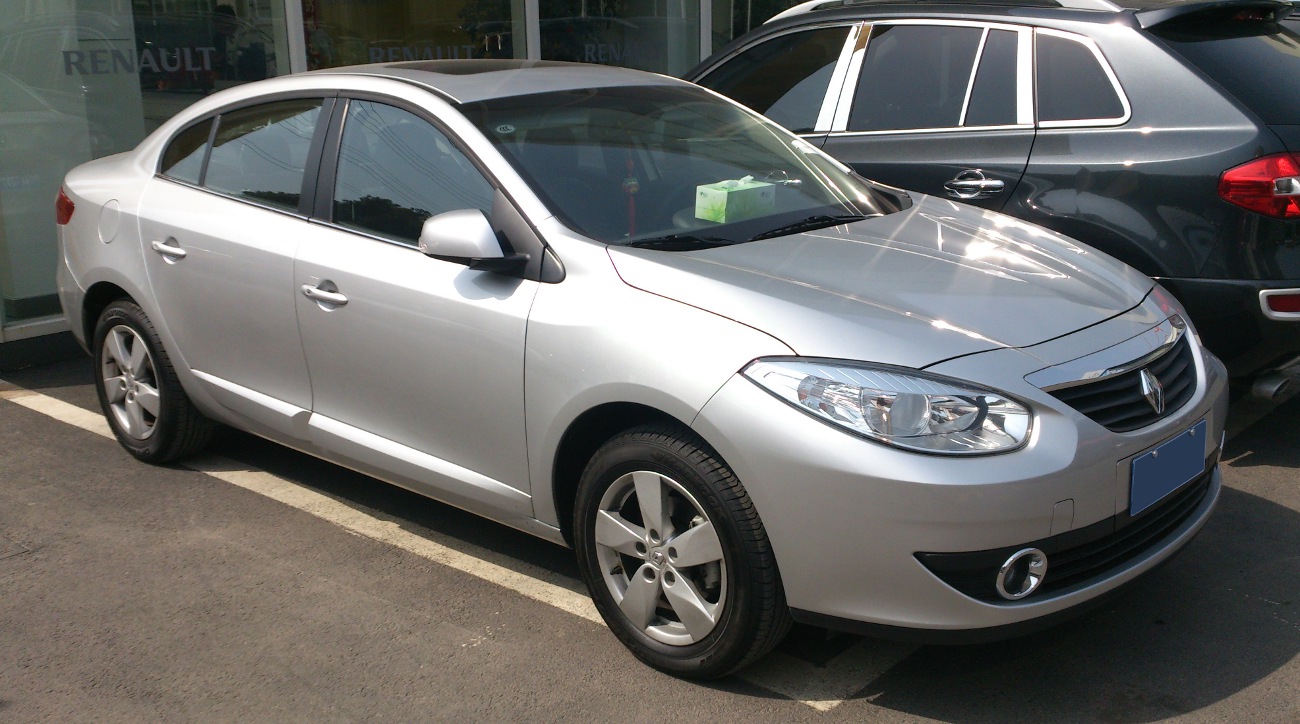 Renault Fluence in China, photographed in 2013