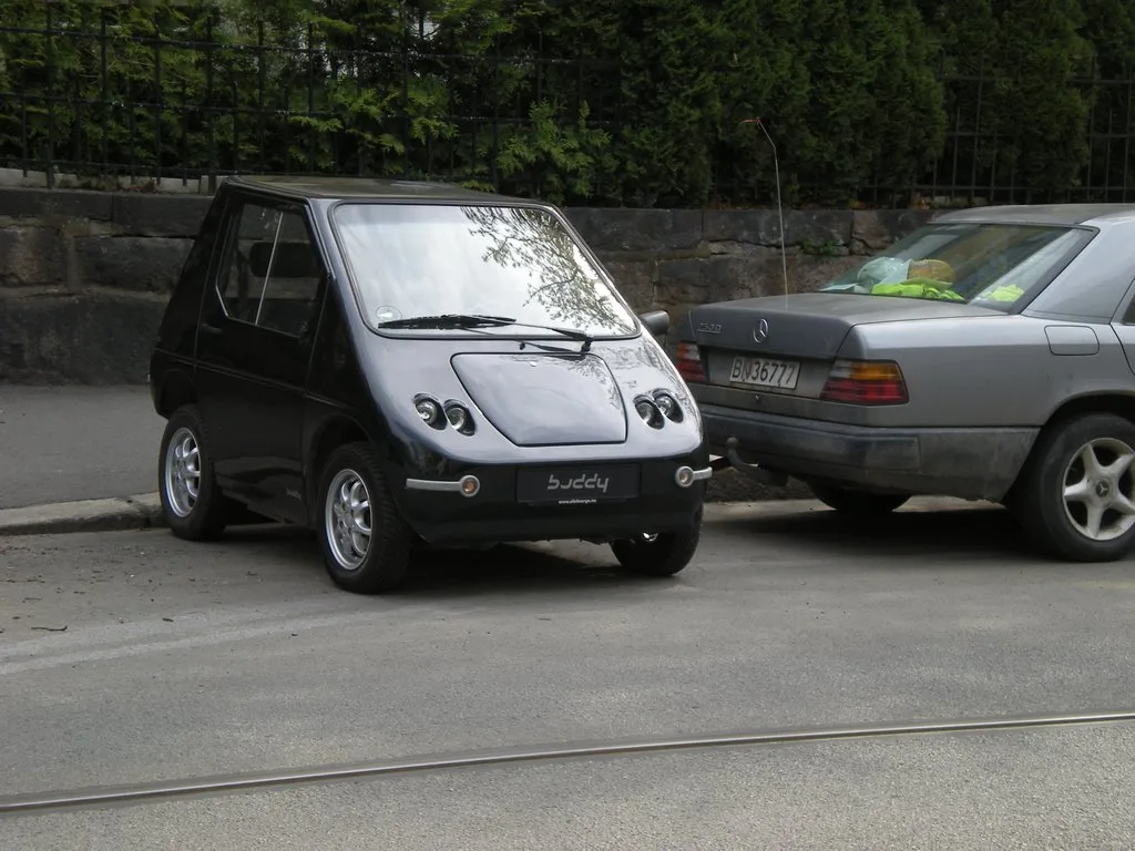 Black Buddy electric car in Norway