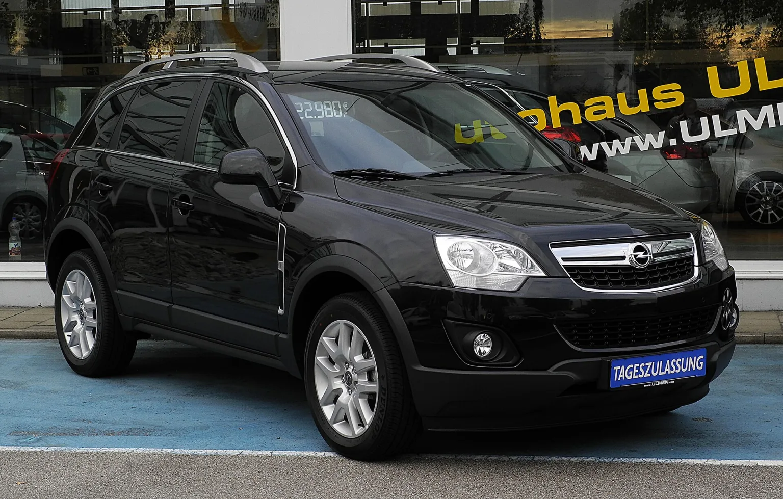 Opel Antara 2.4 4x4 Design Edition (Facelift), 2011, Düsseldorf