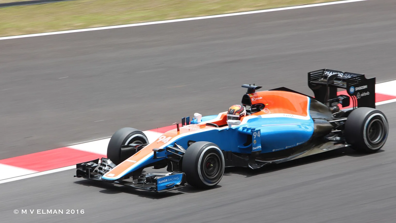 Pascal Wehrlein driving the Manor Racing Team MRT05 in 2016.