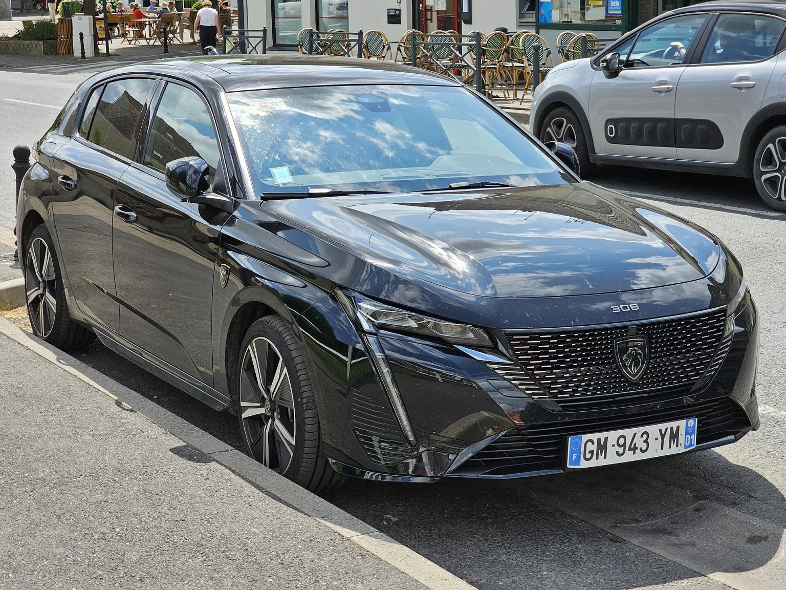 Peugeot 308 GT (T9, P5) in Nera Black