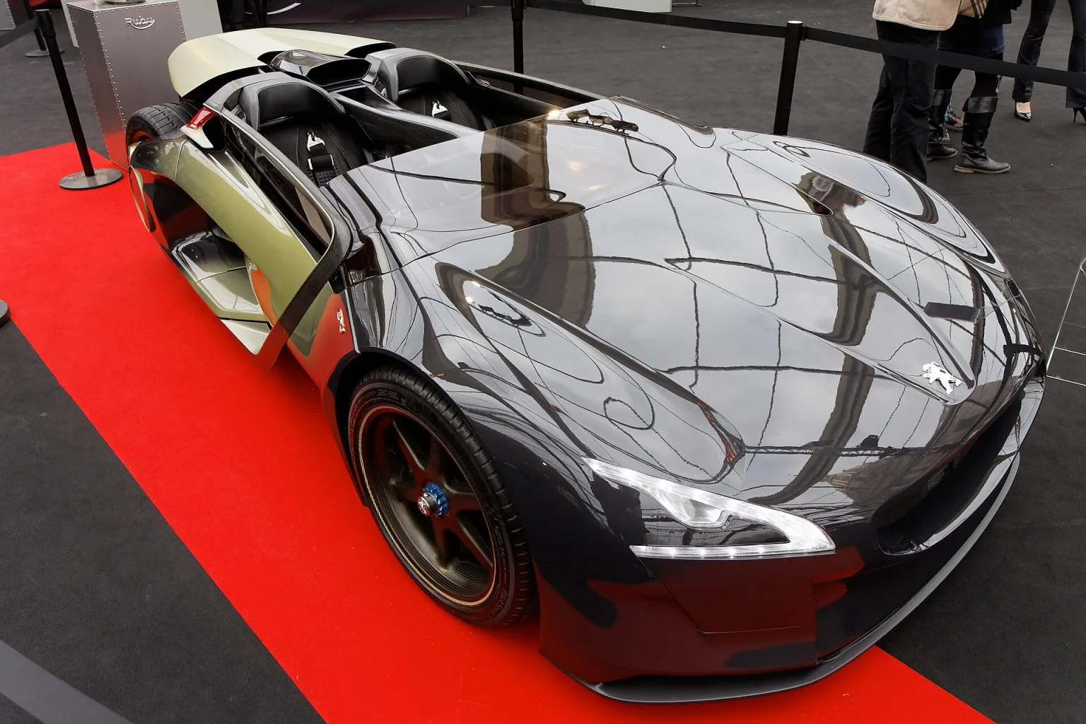 Peugeot EX1 at the 2011 Festival Automobile International
