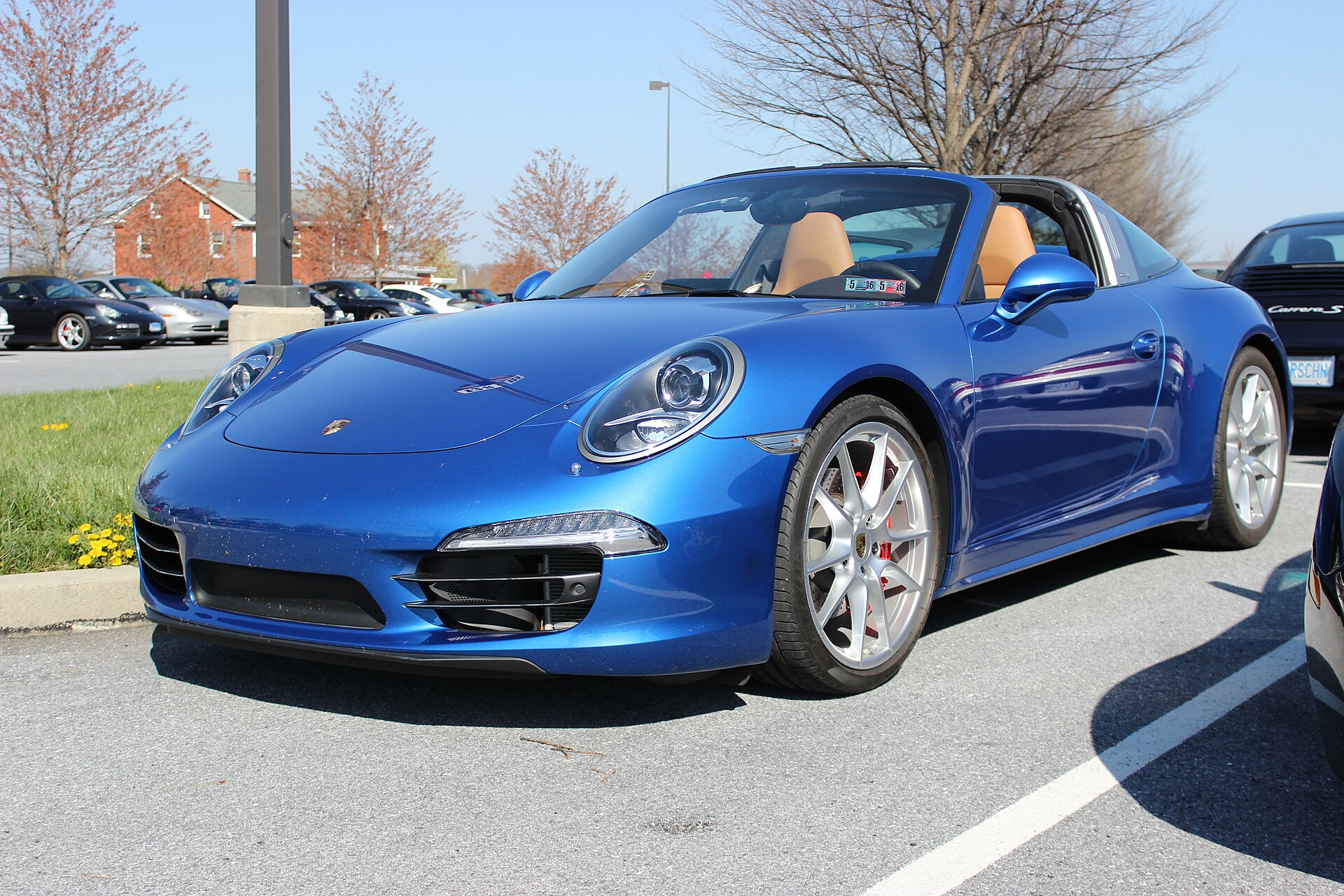 Porsche 911 Targa 4S (991) at a car show, 2014-era model