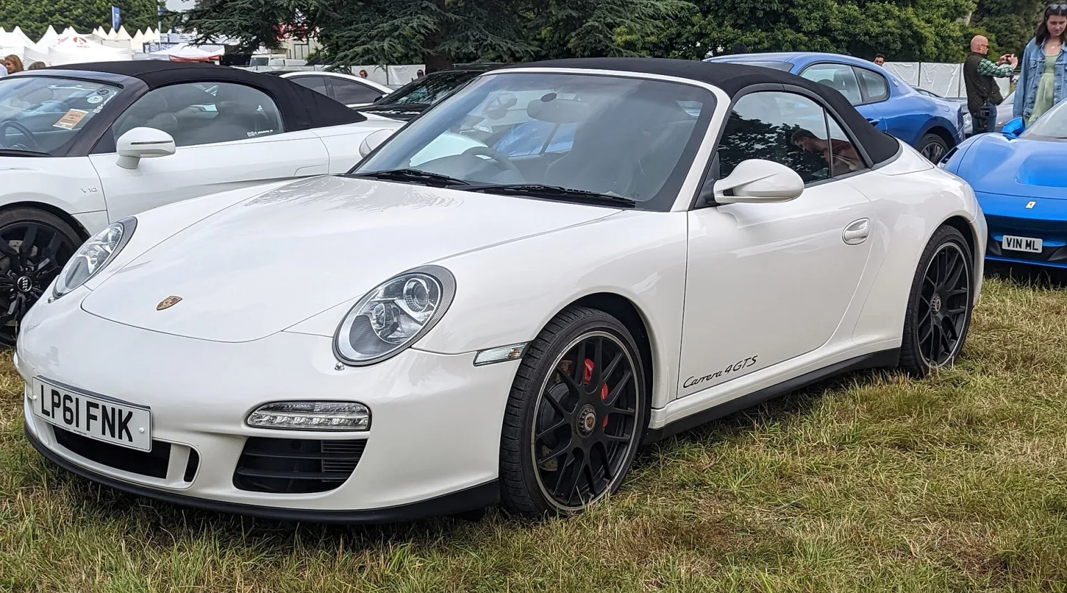 2011 Porsche 911 Carrera 4 GTS Cabriolet