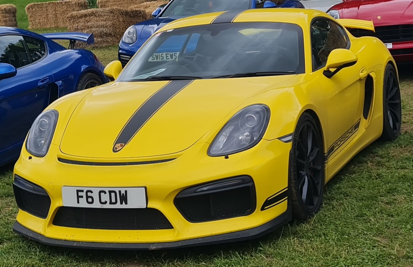 2015 Porsche Cayman GT4 in yellow