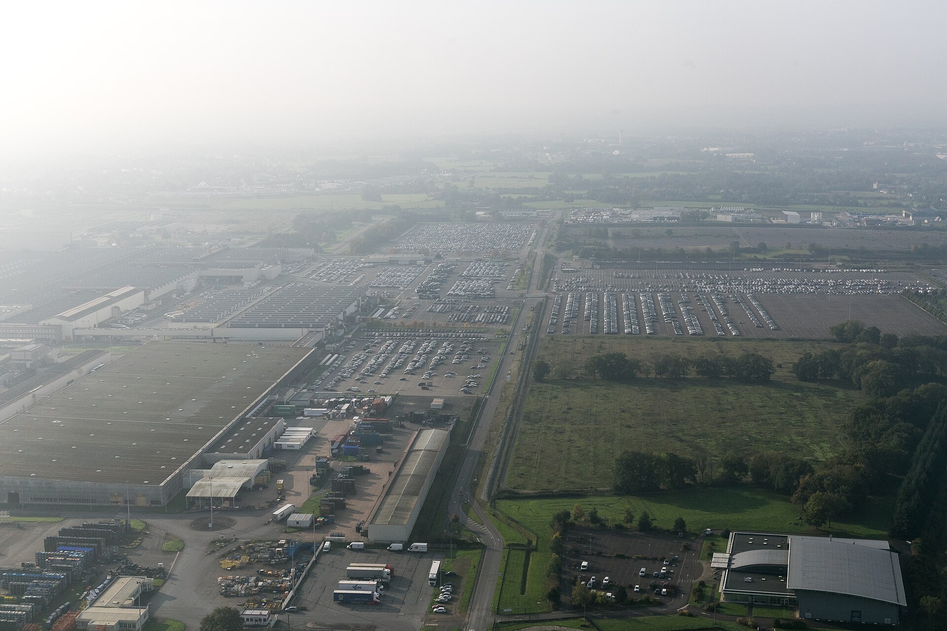 Aerial view of PSA Rennes plant in 2017