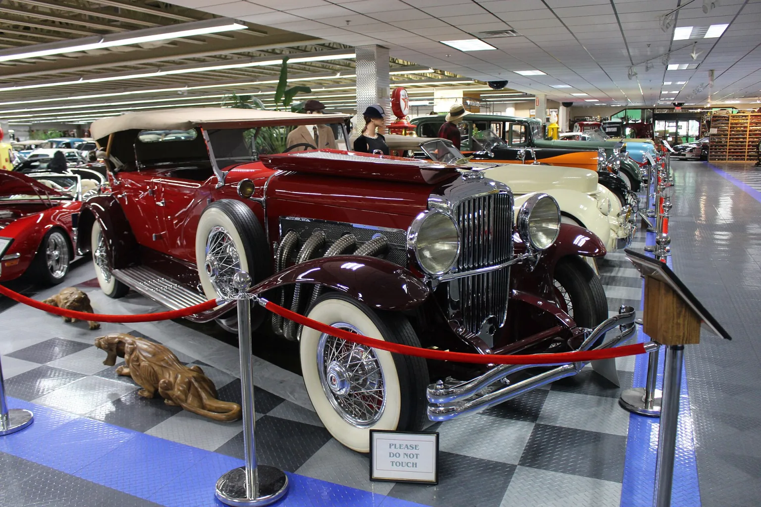 1931 Duesenberg Model J at Tallahassee Automobile Museum