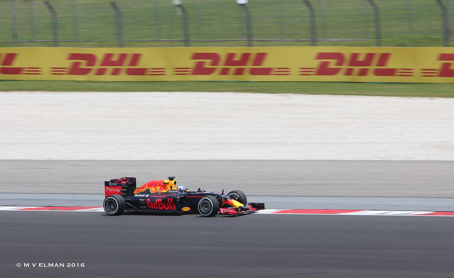 Daniel Ricciardo driving the Red Bull Racing RB12 in 2016.