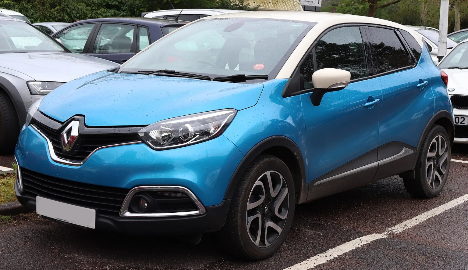 2014 Renault Captur, likely the 0.9 TCe 90 variant