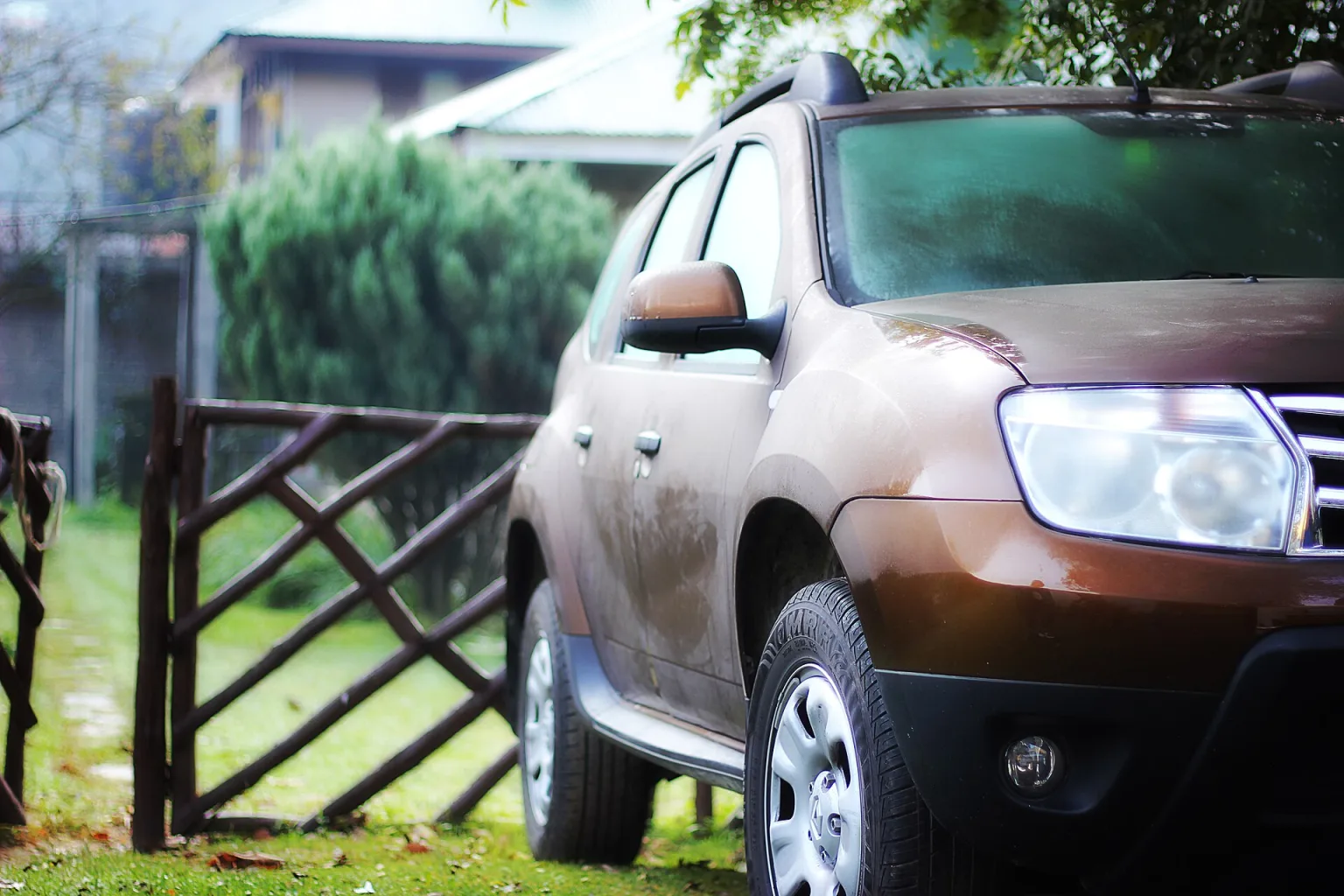 Renault Duster SUV in Himachal Pradesh, India