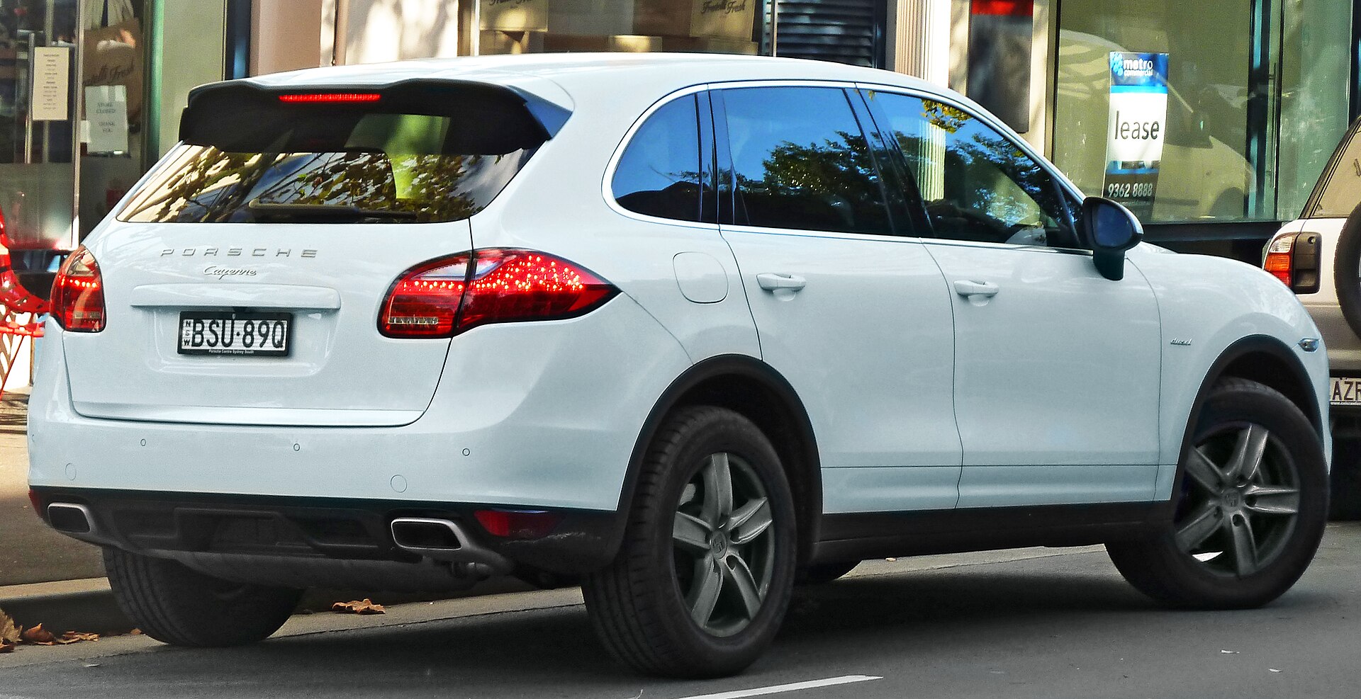 2011 Porsche Cayenne Diesel (92A) in wagon body style