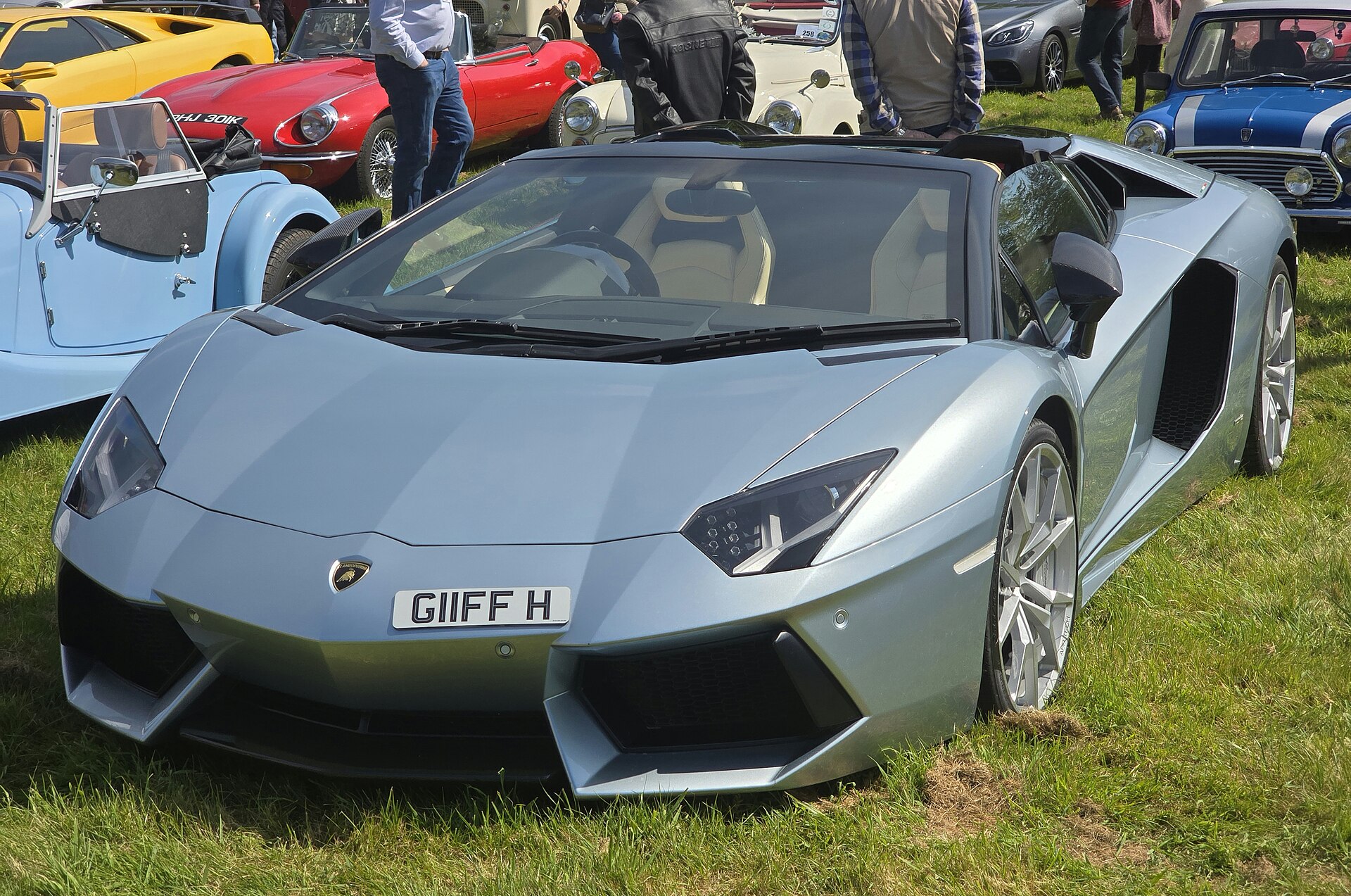 2014 Lamborghini Aventador Roadster