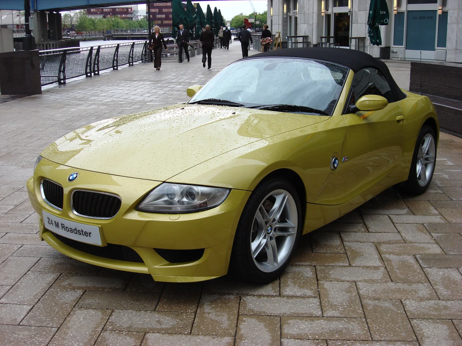 BMW Z4 M Roadster, front view