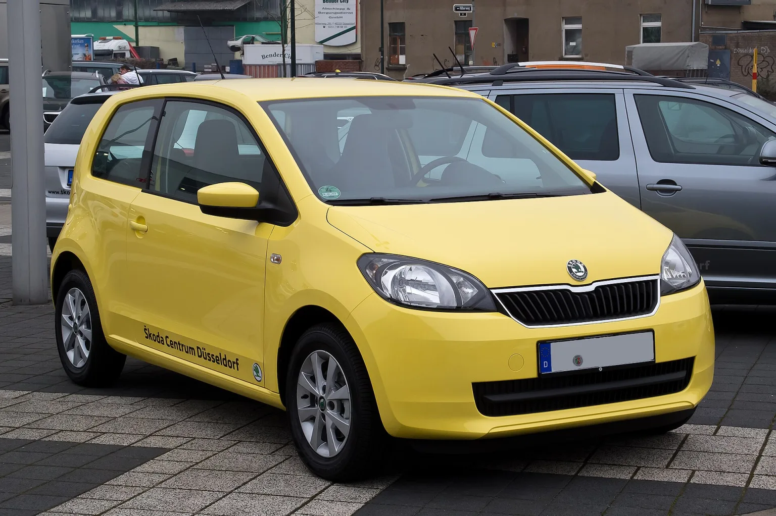 Front view of a 2012 Škoda Citigo 1.0 Ambition in Düsseldorf