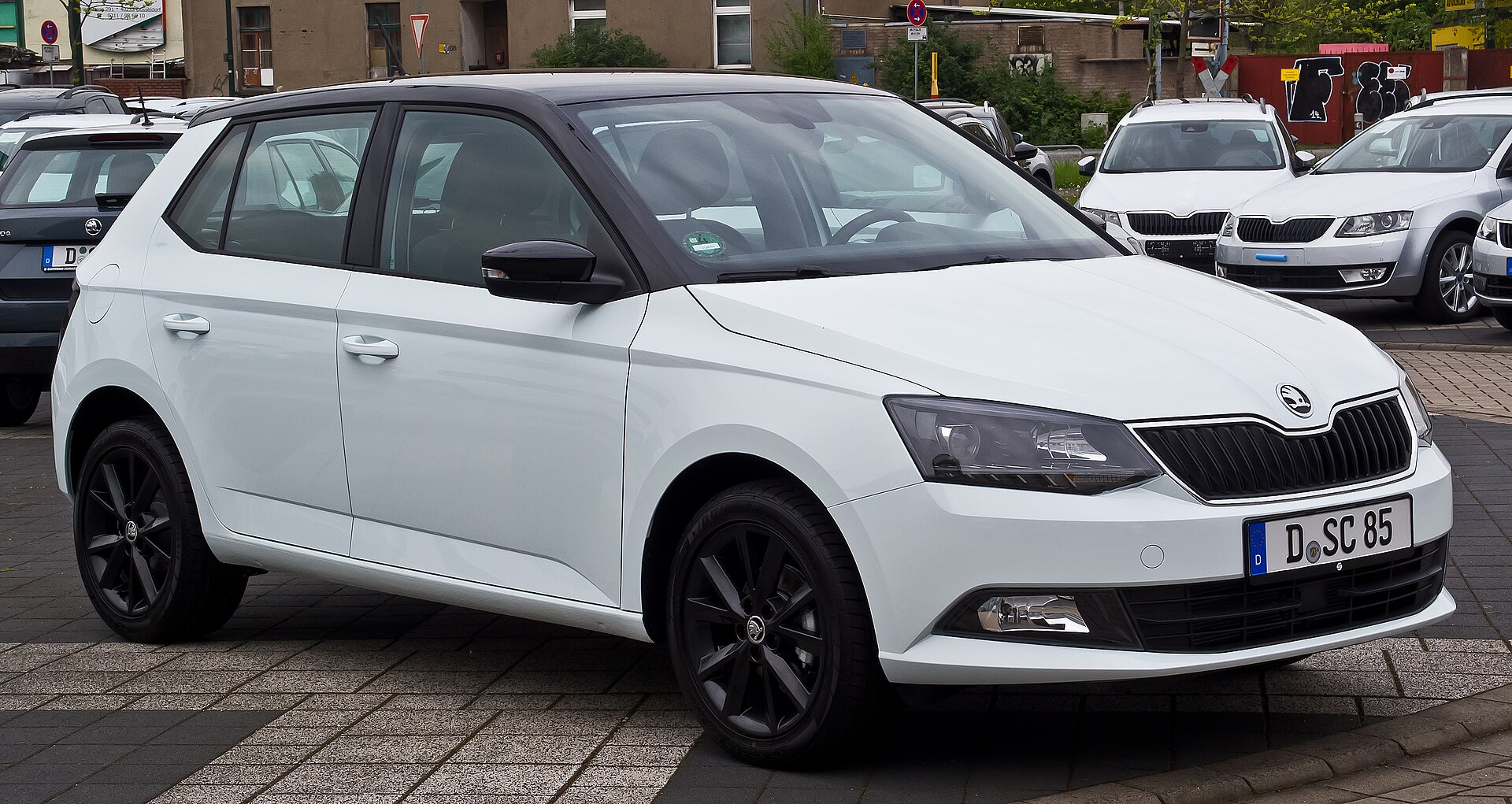 Front view of a 2015 Škoda Fabia III in Düsseldorf.