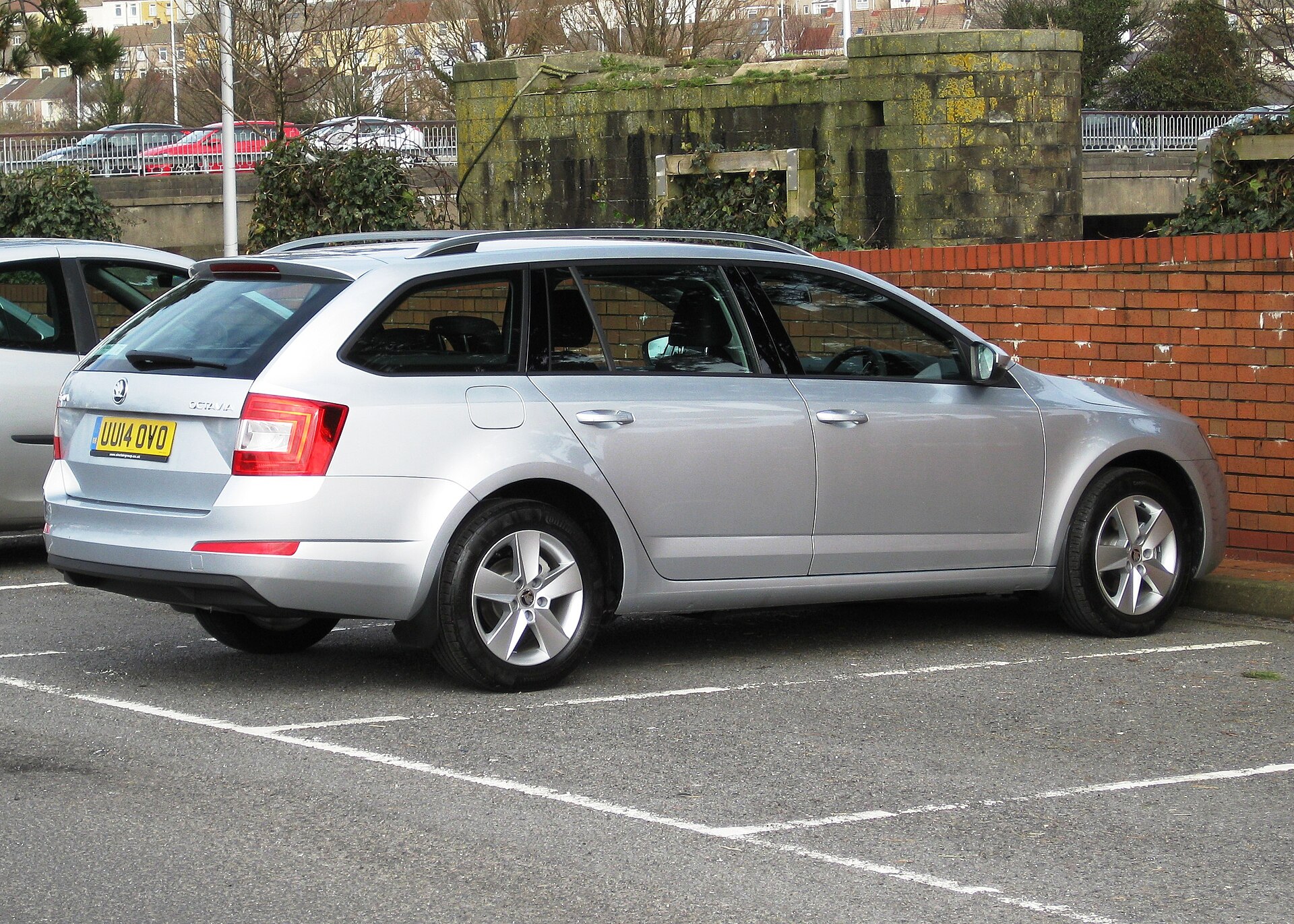 2014 Skoda Octavia III Combi diesel, registered March 2014