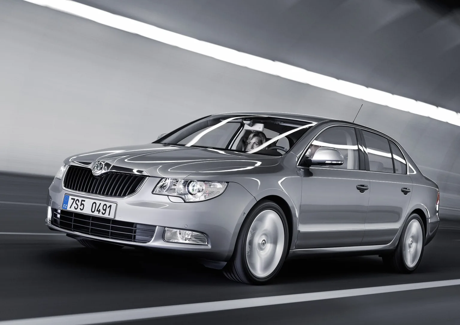Škoda Superb II sedan, introduced in 2008