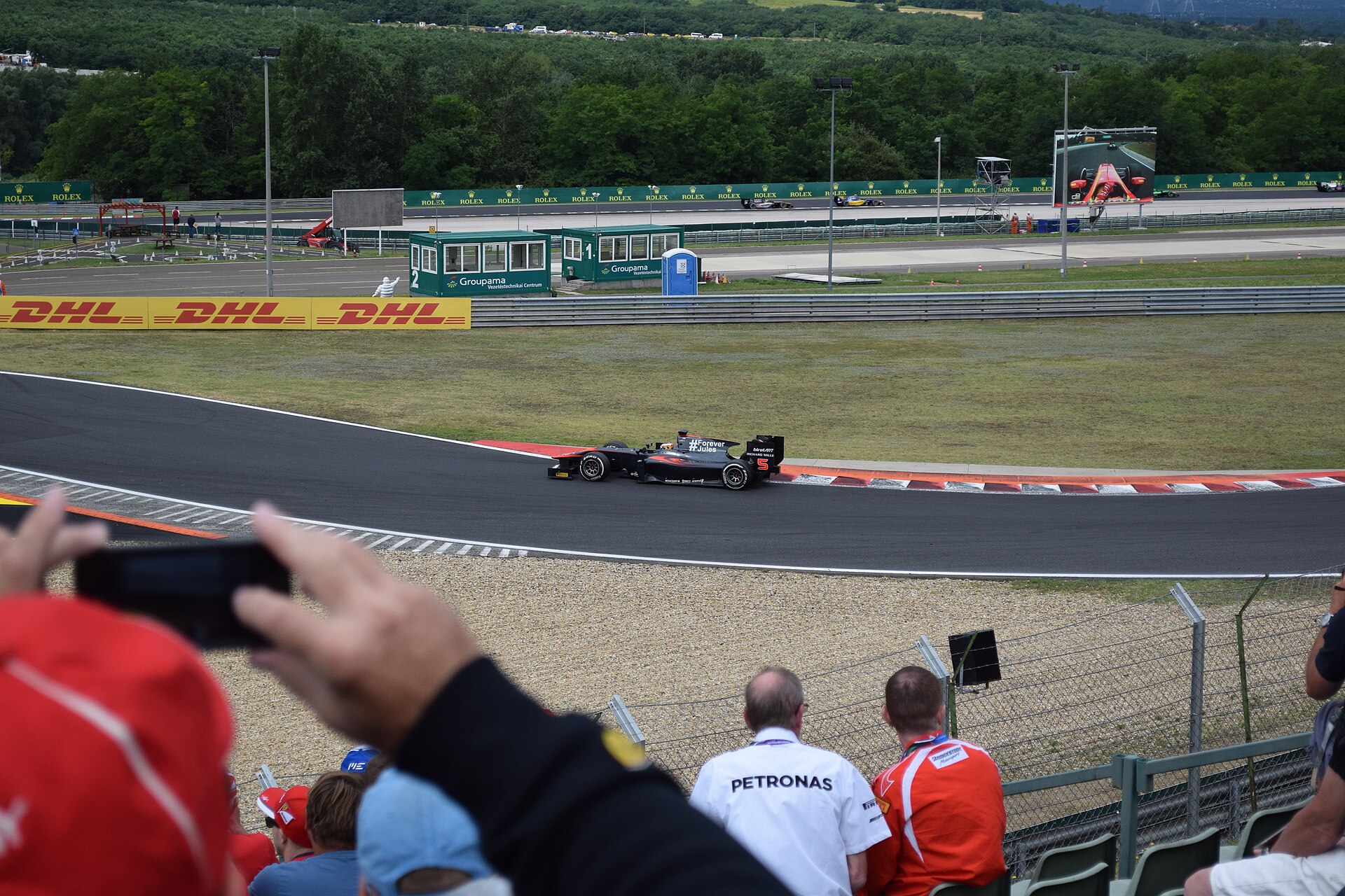 Stoffel Vandoorne racing in GP2 at Hungary, 2015