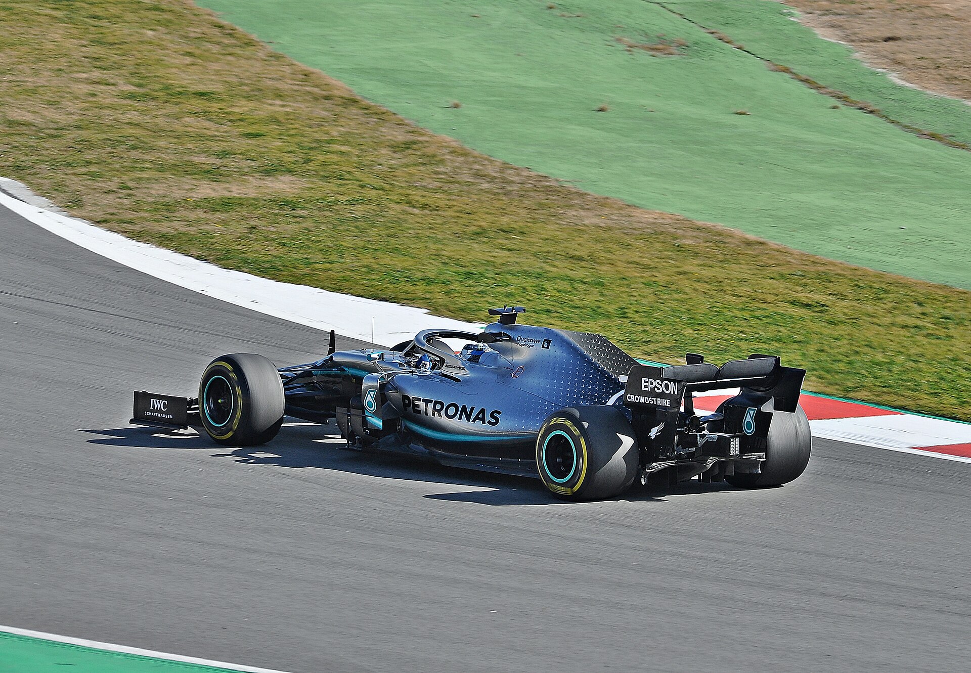 Valtteri Bottas driving for Mercedes AMG in 2019