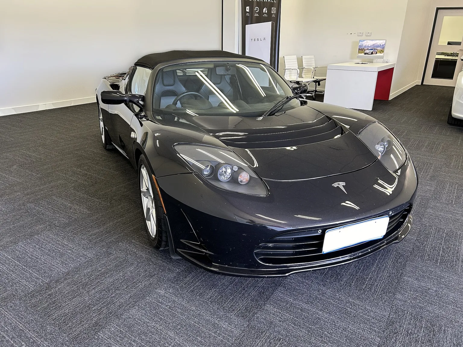 2011 Tesla Roadster in Hobart, Tasmania