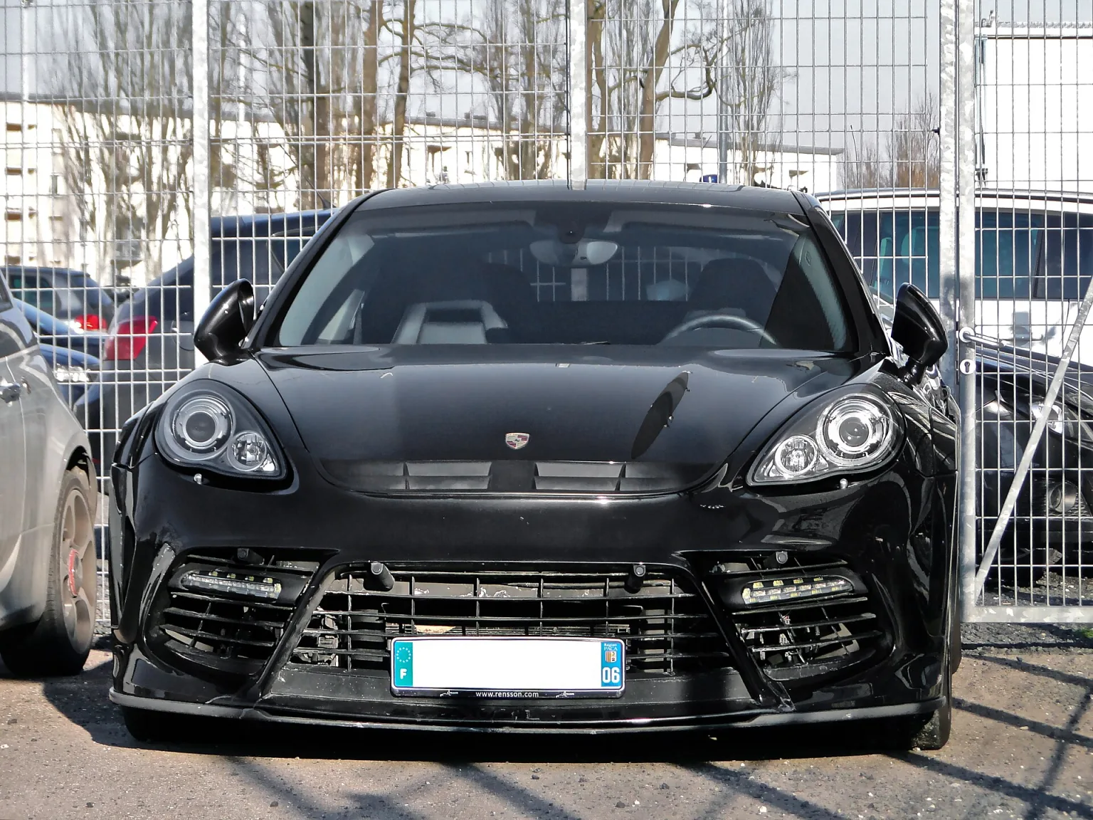 Mansory Porsche Panamera C One customized by Mansory