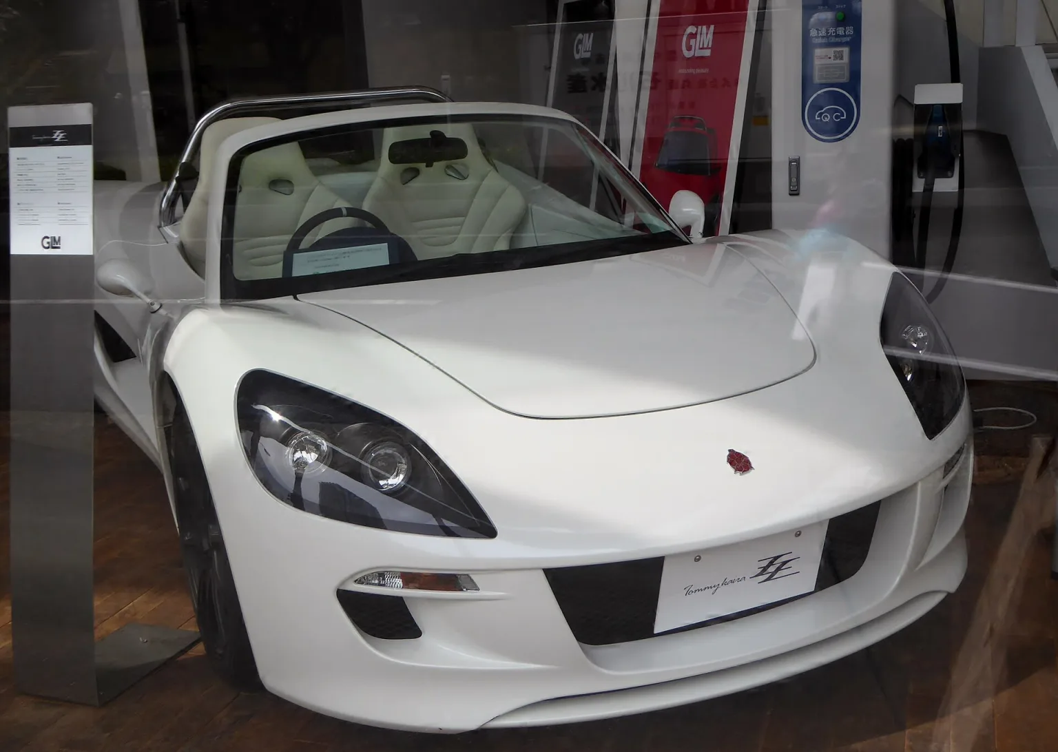 Front view of the Tommykaira ZZ EV electric roadster