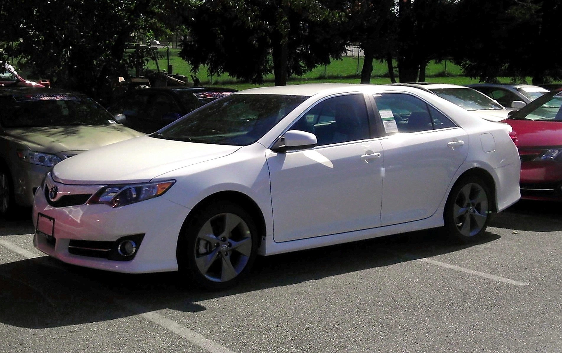2012 Toyota Camry SE V6 XV50 Sedan