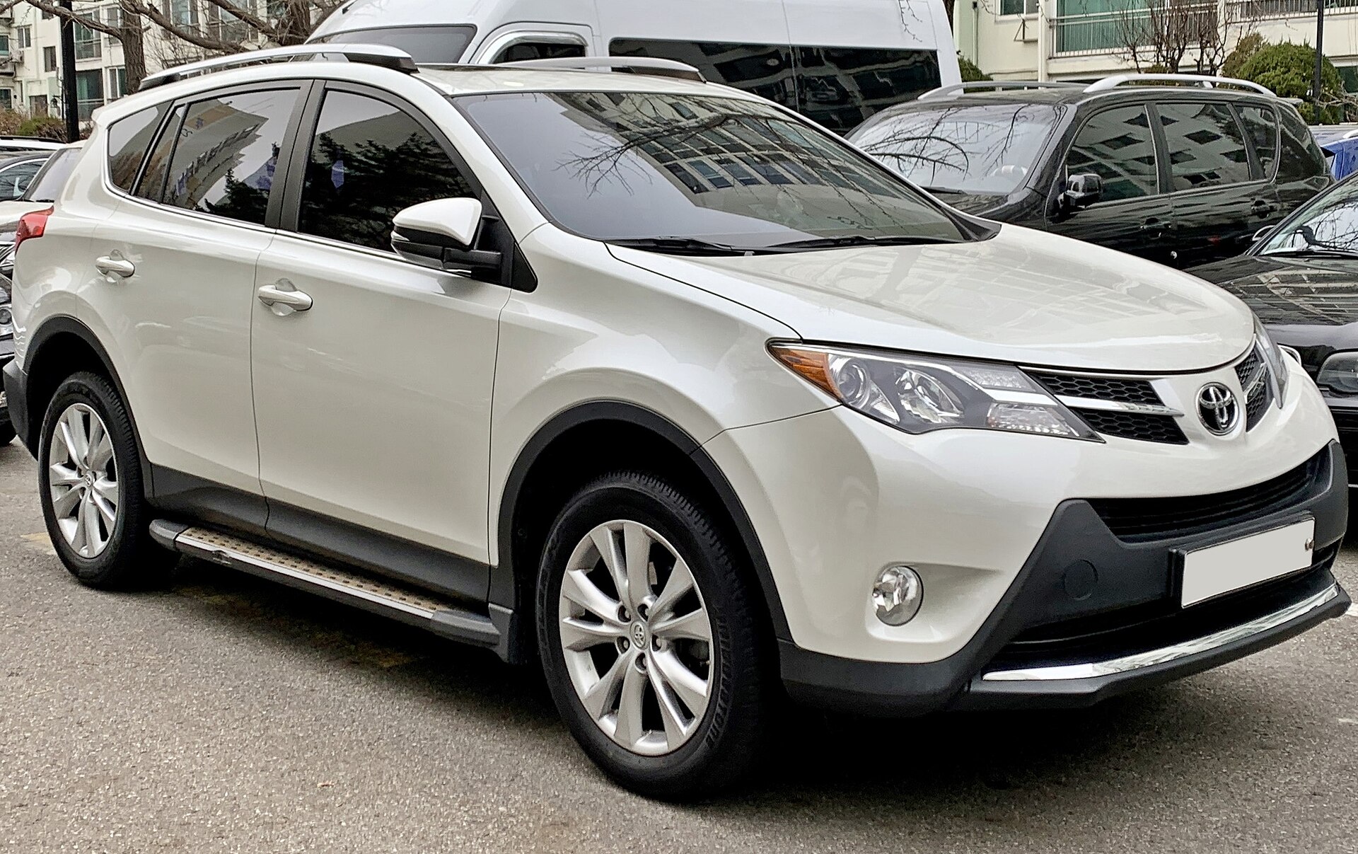 2013 Toyota RAV4 (XA40)
