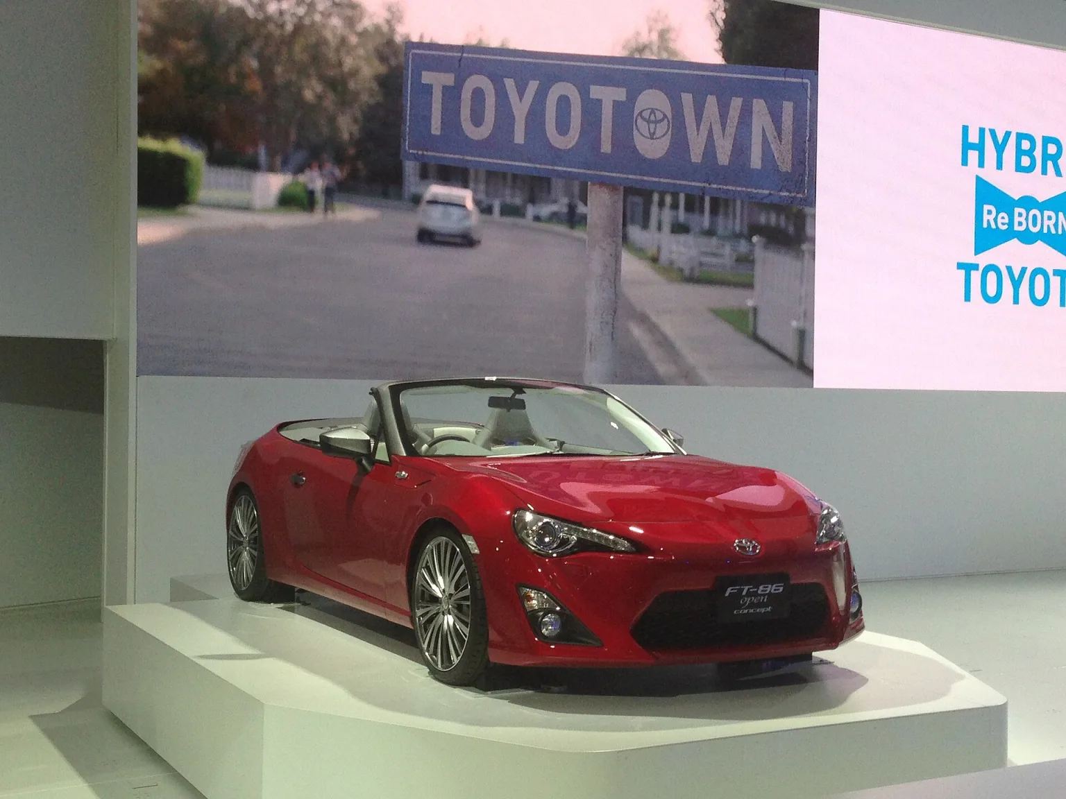 Toyota FT-86 Open Concept at the 2013 Tokyo Motor Show