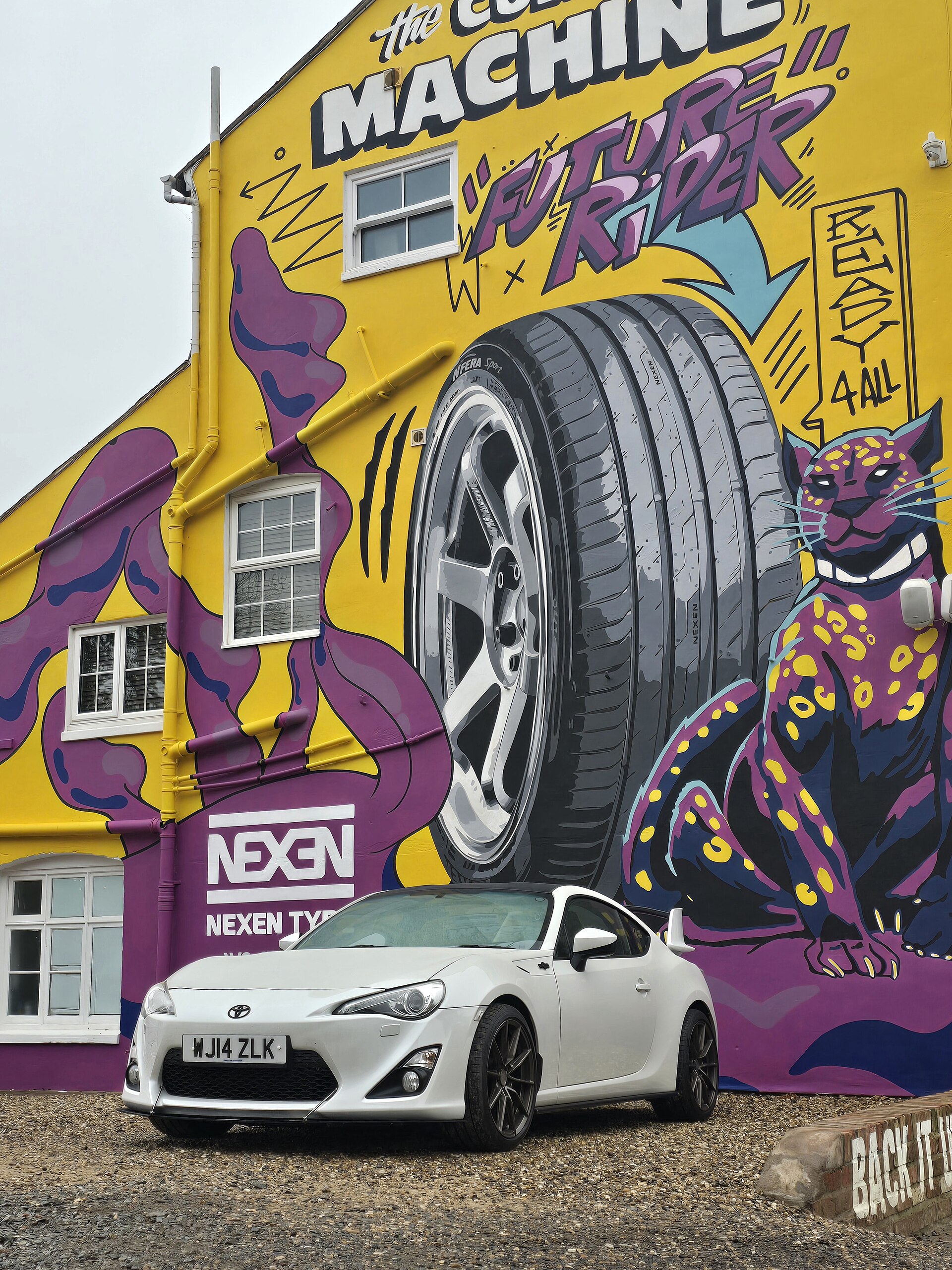2014 Toyota GT86 D4-S, pre-facelift model relevant to the 2015 update.