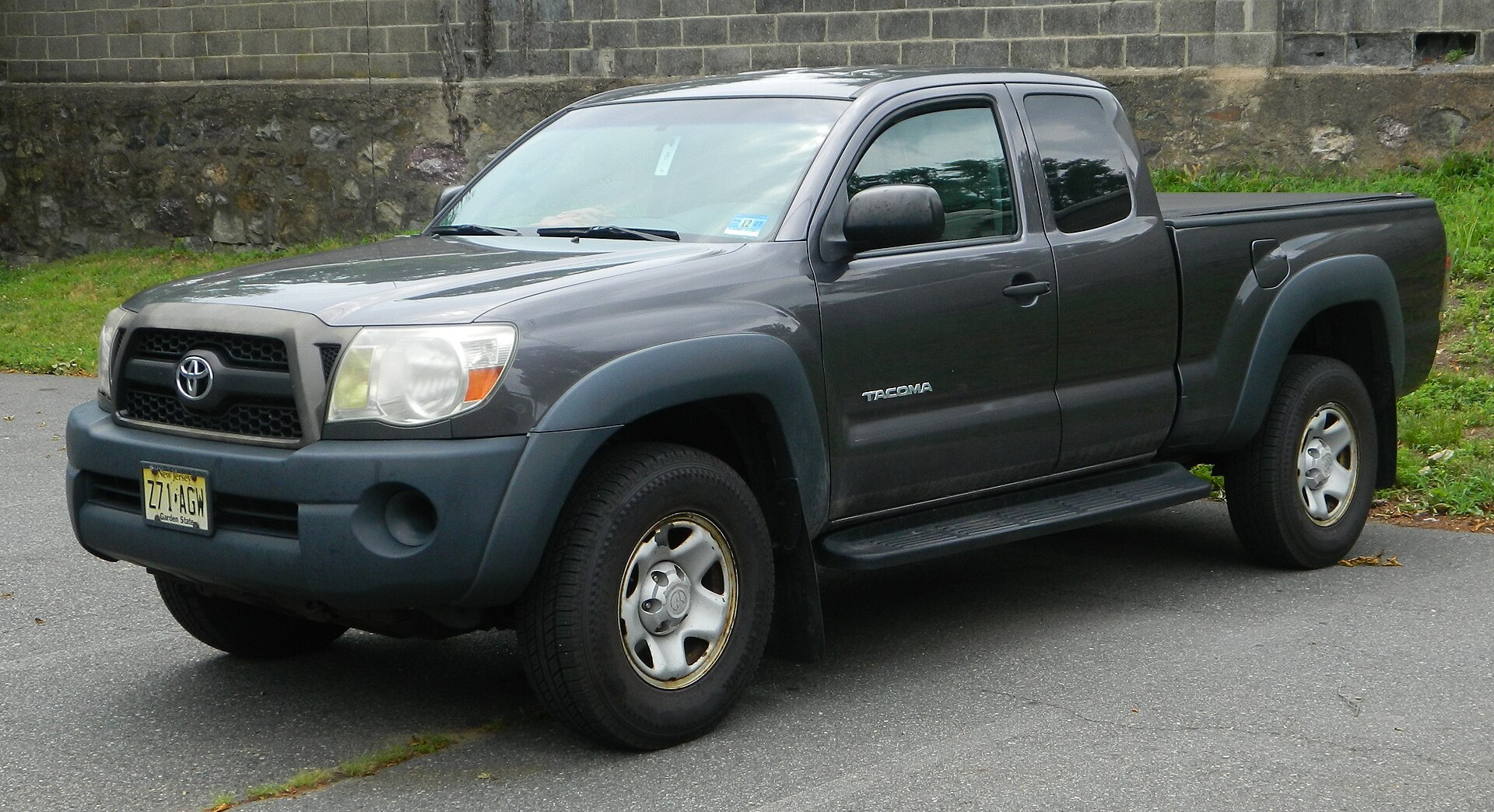 2005-2011 Toyota Tacoma pickup truck