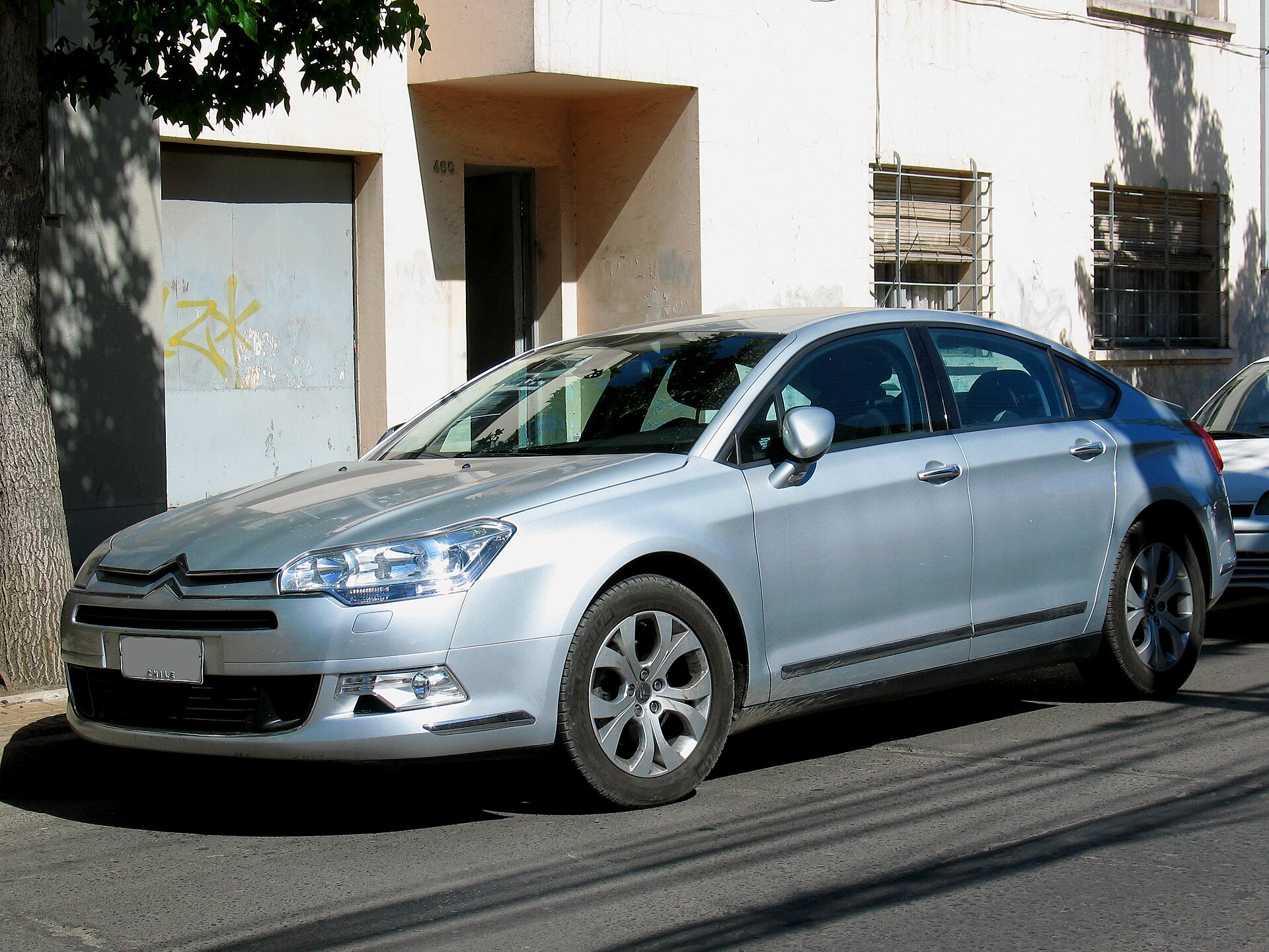 2010 Citroen C5 2.0 HDi, relevant to the 2010 C5 range engine update.