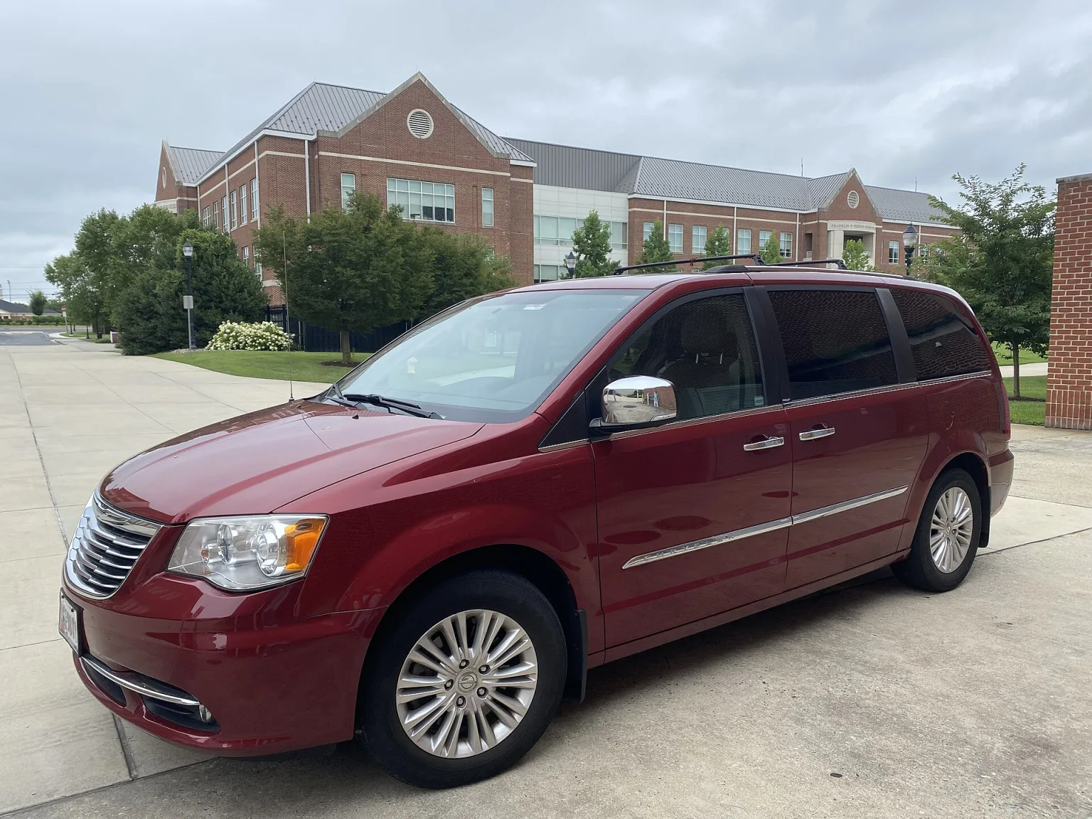 2014 Chrysler Town & Country Limited minivan in Deep Cherry Red Crystal Pearlcoat