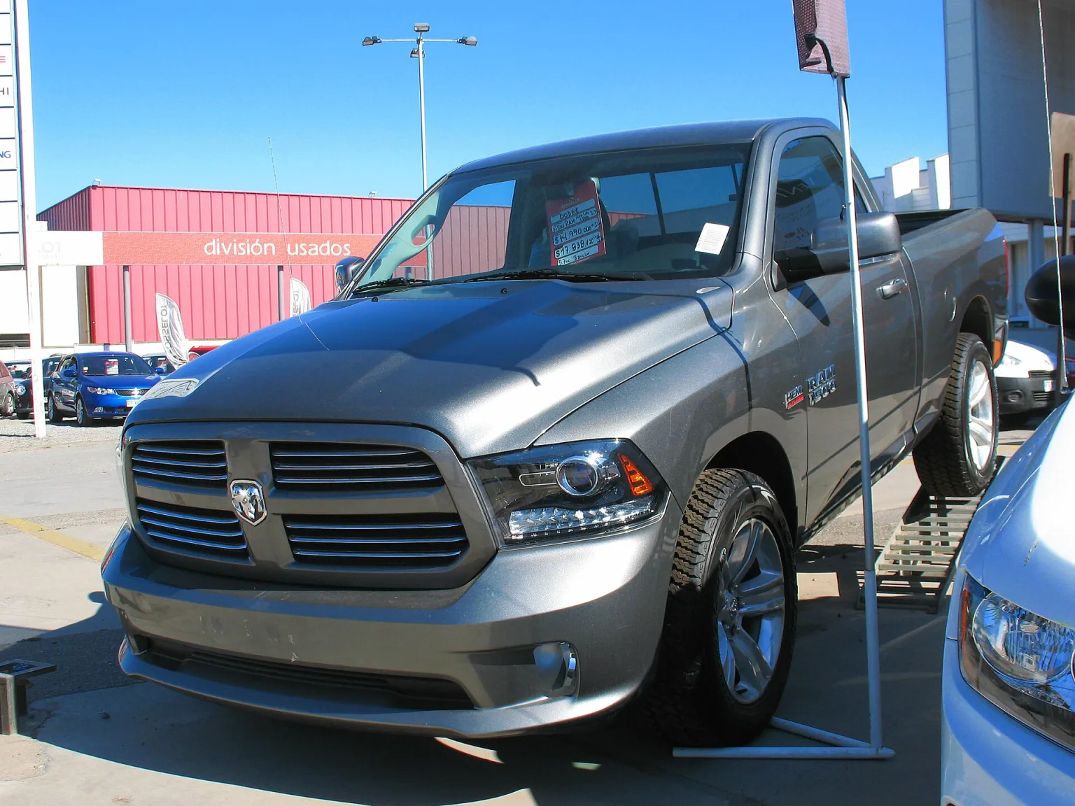 2014 Ram 1500 Hemi pickup truck